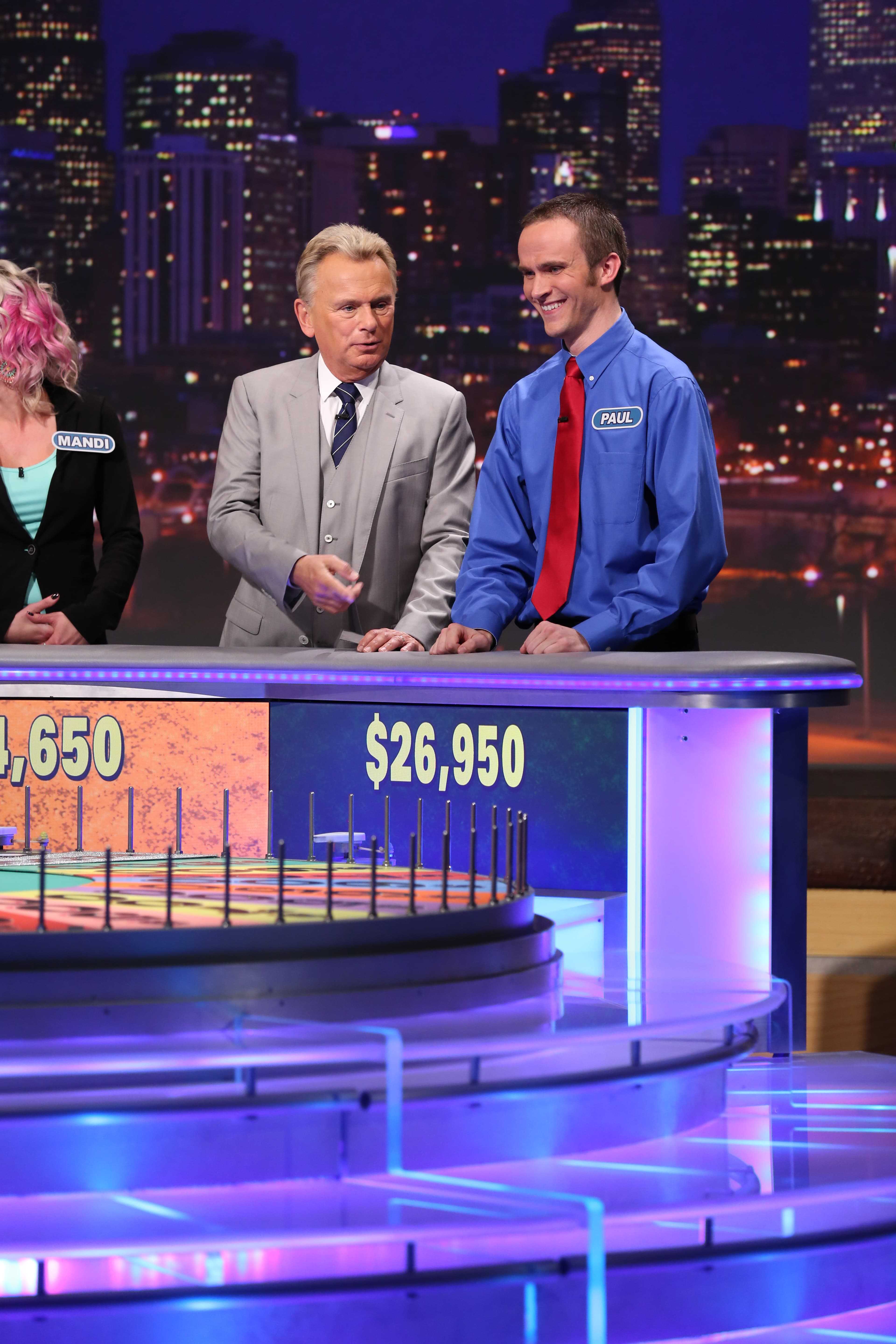 the-eagle-way-wheel-of-fortune-brings-spanish-teacher-to-panama