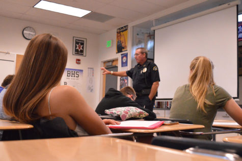 Speakers Stir Curiosity in Government Students