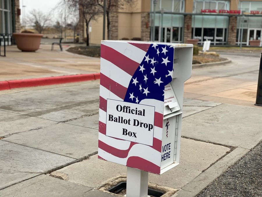 Broomfield voters have the opportunity to drop off their mail ballots in a local drop box up until 7:00 PM today. 