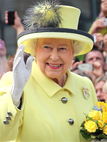 Queen Elizabeth II is pictured in Berlin in 2015 at the age of 89. Seven years later, her death becomes a major historical event that is recognized by people all over the world.