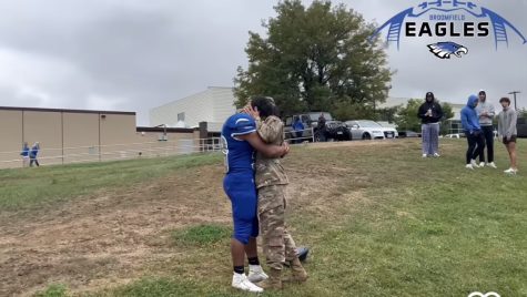 Izaiah Benavides (‘25) is a sophomore at Broomfield High and in early September his mom, Sabrina Martinez, who is part of the Army National Guard (and who happens to be a triplet!...), came back and surprised Izaiah at his home football game.