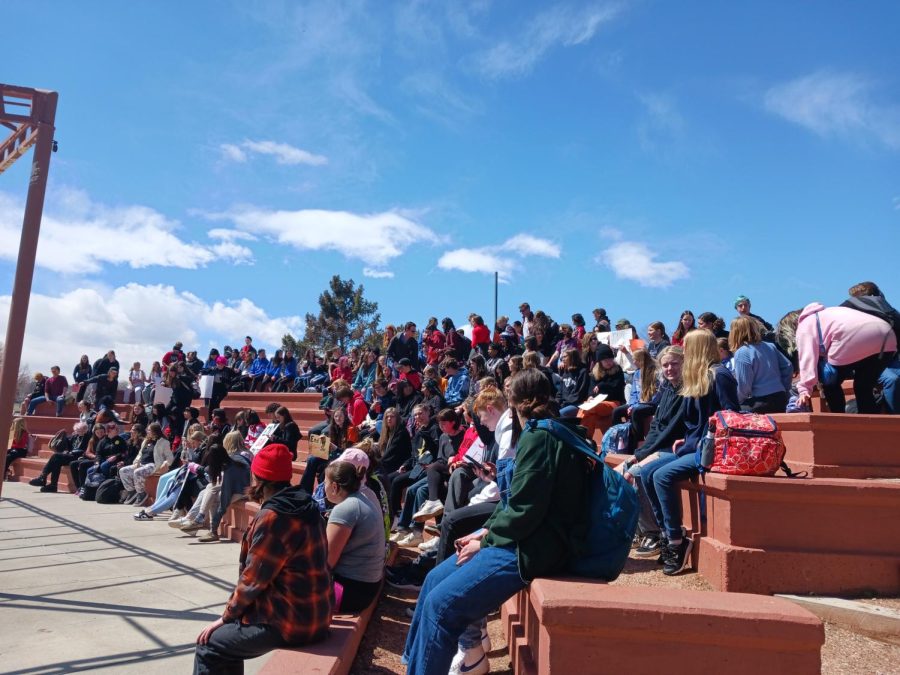 BHS students gather at City Park to protest gun violence. 